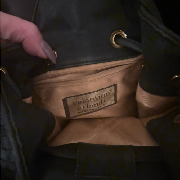 Valentino Orlandi Chic Black Quilted Handbag with Gold Accents. - Picture 12 of 13